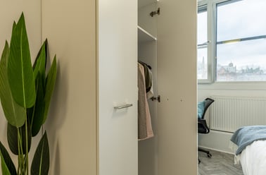 Bronze En Suite, MyPad Paisley, 26 Gilmour Street, City Centre, Paisley - Image 3